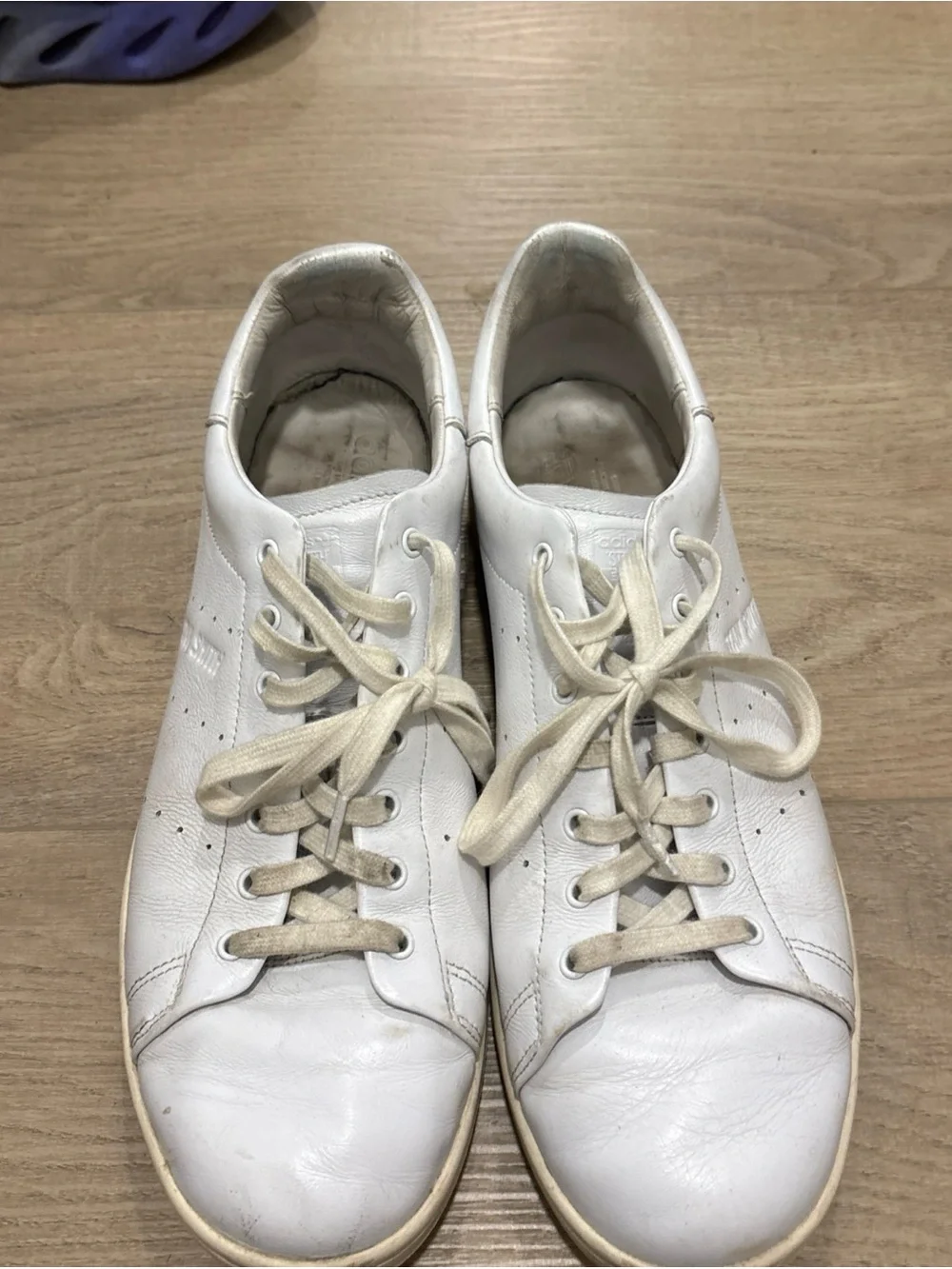 Classic White Leather adidas Men's Sneakers - Low Top